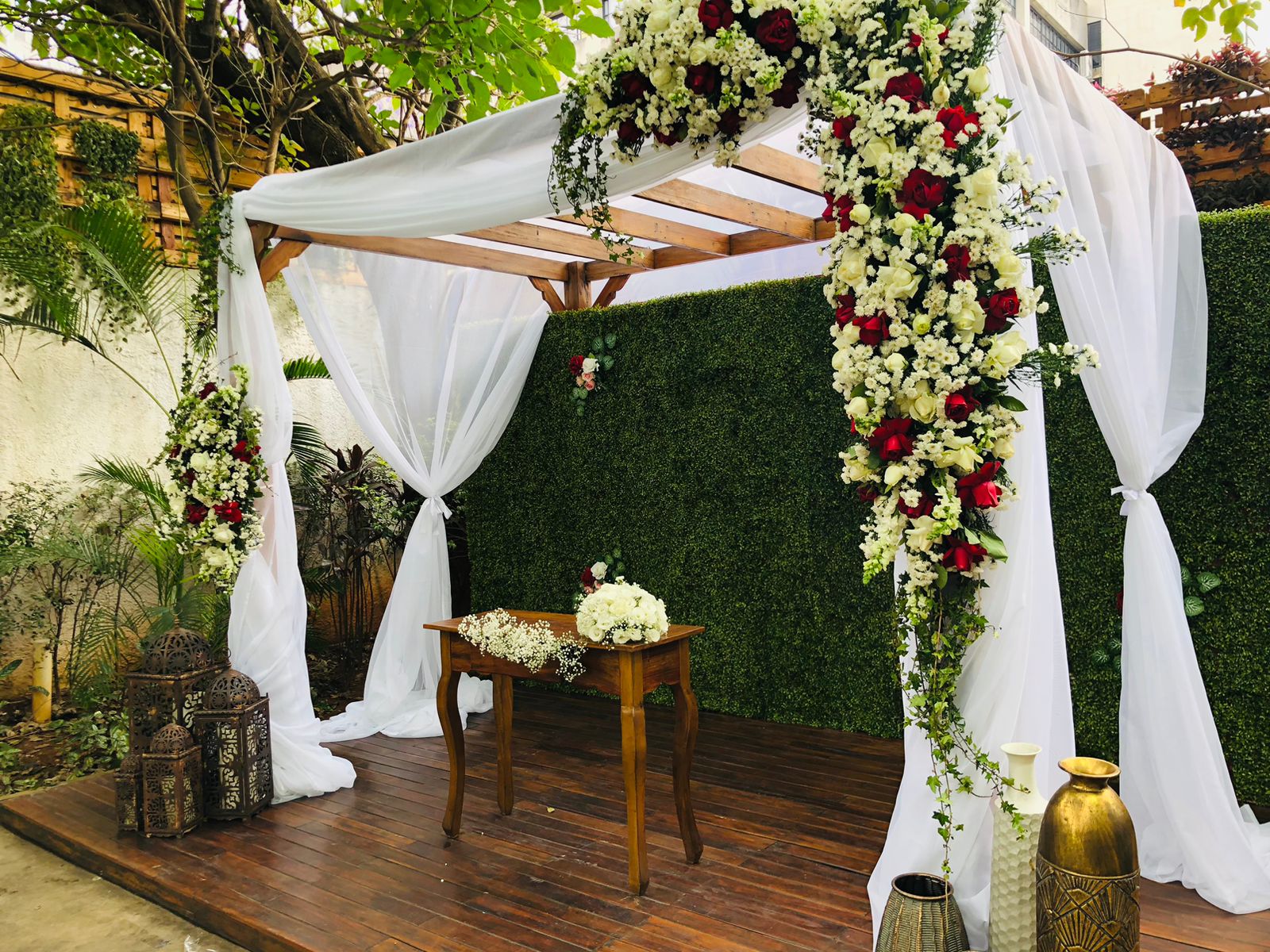 Altar de buffet decorado