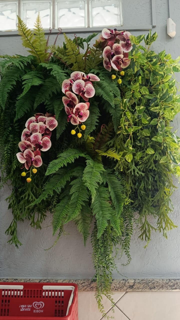 Plantas permanentes vs naturais em escritório: o TCO real em 5 anos